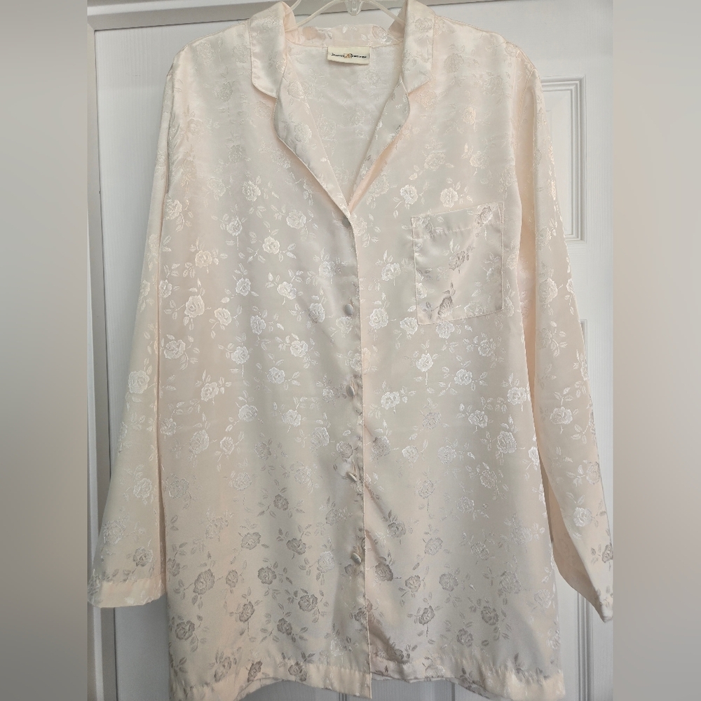 Vintage Jaclyn Smith Cream Floral Pajama Nightie Top- Grandma